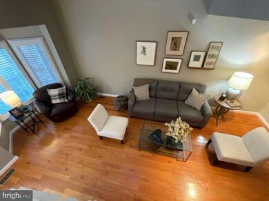 32 May Apple Dr unit 18, Downingtown, PA 19335 - photo 2