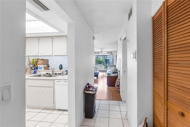 3610 54th St W unit B5, Bradenton, FL 34209 - photo 2