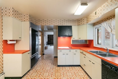 172 Olmsted Rd, Riverside, IL 60546 - photo 6