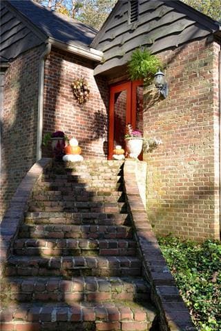 203 Wickersham Dr, Statesville, NC 28625 - photo 3