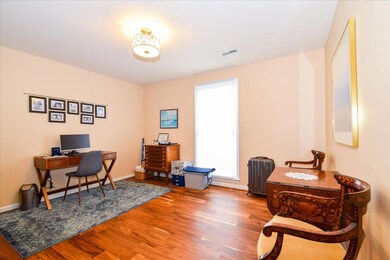 02-2311 Broadway Unit B-2