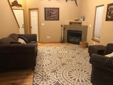 1924 NW Joshua Tree Ct, Redmond, OR 97756 - photo 3