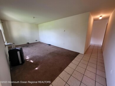 27 Passaic St, Middletown Township, NJ 07748 - photo 4