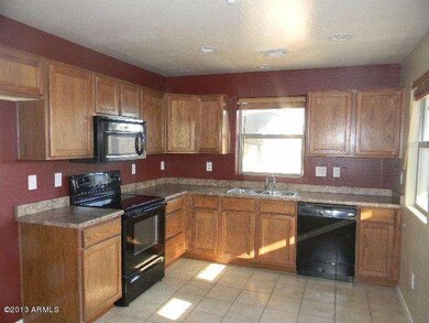Kitchen 3