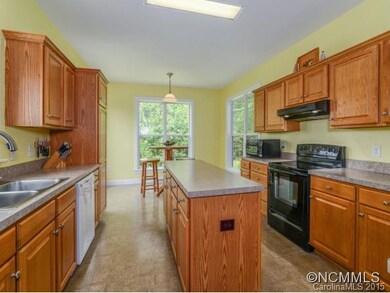 38 Judith Dr, Leicester, NC 28748 - photo 7