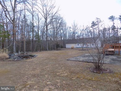 12701 Trench Hill Ln, Fredericksburg, VA 22407 - photo 4