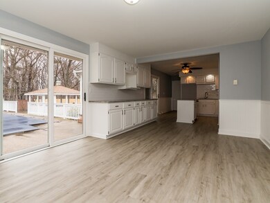 11 Russell Terrace, Newburyport, MA 01950 - photo 4