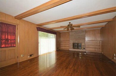 AWESOME Great Room...the picture is worth 1,000 wo