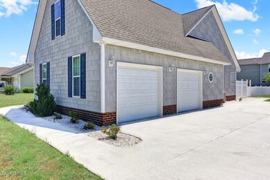 2790 Sloop Point Loop Rd, Hampstead, NC 28443 - photo 2