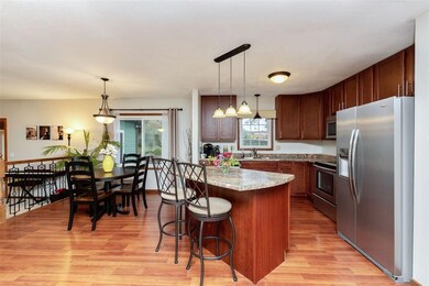 56 Clive Dr NW, Cedar Rapids, IA 52405 - photo 5