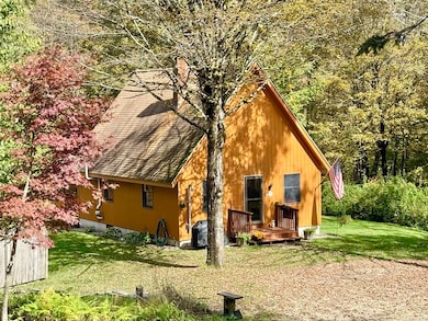 21 Sylvester Hamilton Rd, Chester, MA 01011 - photo 4