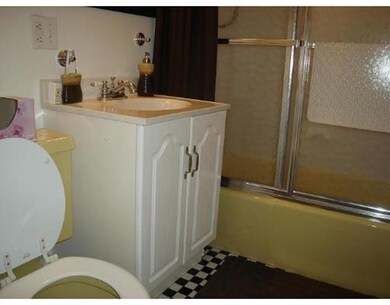 32 Oakland St unit 32, Watertown, MA 02472 - photo 7