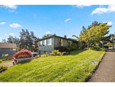 6561 Artemis Ln, West Linn, OR 97068 - photo 3