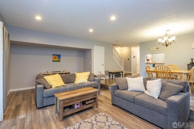 49 Pear Tree Ln unit 71, Franklin Park, NJ 08823 - photo 5