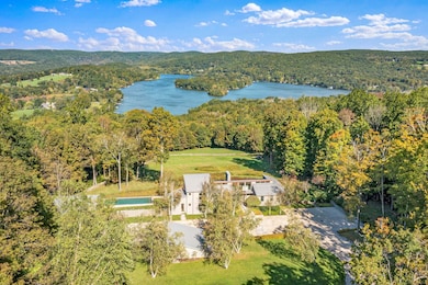 198 Tinker Hill Rd, New Preston Marble Dale, CT 06777 - photo 2