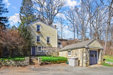 268 Cognewaugh Rd Cos Cob CT-print-010-0