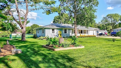 3670 School Dr, Morris, IL 60450 - photo 3