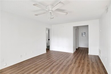 2356 Old Shell Rd, Mobile, AL 36607 - photo 5