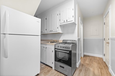 285 W Elm St unit 7, Brockton, MA 02301 - photo 7