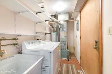 525 Blackhawk Dr, Lake In the Hills, IL 60156 - photo 3