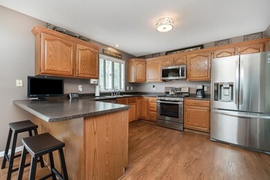 639 N Wren Ln, Griffith, IN 46319 - photo 6