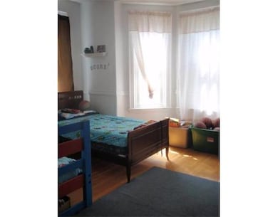 43 Thurston St, Somerville, MA 02145 - photo 4