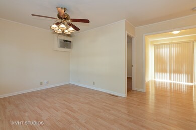 56 Sparrow Rd unit 3, Carpentersville, IL 60110 - photo 3