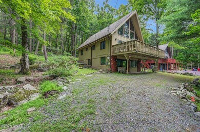 34 Roamingwood Rd, the Hideout, PA 18436 - photo 4