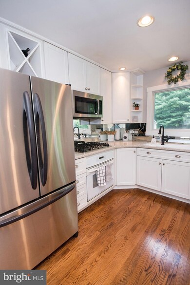 332 Britt Rd, North Wales, PA 19454 - photo 7