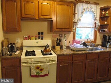 6712 Bessemer Ave, Dundalk, MD 21222 - photo 7