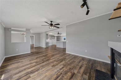 110 Valley View Ct, Troy, TX 76579 - photo 3