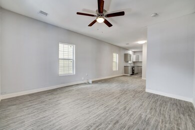 4224 Marina St, Houston, TX 77007 - photo 4