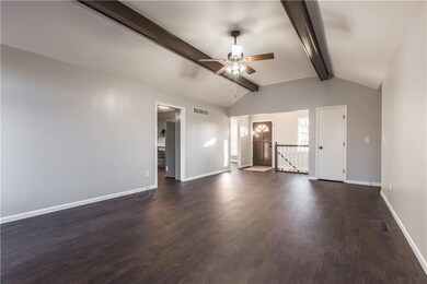 918 SW Georgetown Dr, Lees Summit, MO 64082 - photo 6