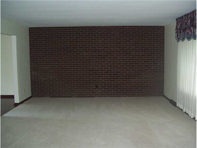 152 Jackson St, Indiana, PA 15701 - photo 4