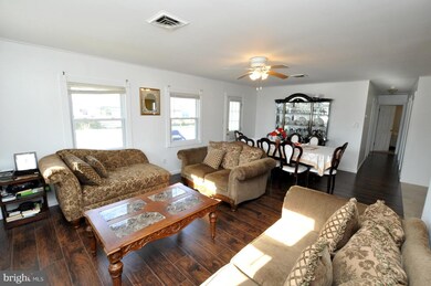 204 Somerset Dr, Willingboro, NJ 08046 - photo 5