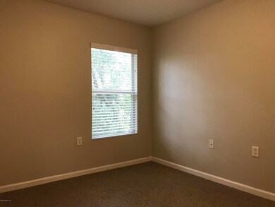 5101 Playpen Dr unit 612, Jacksonville, FL 32210 - photo 2