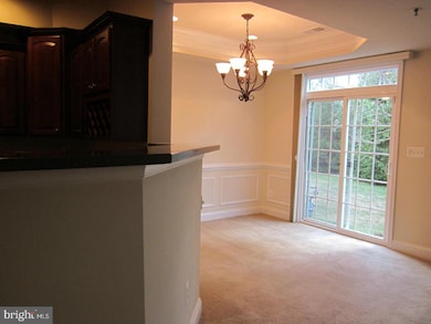 3543 Huntley Manor Ln, Alexandria, VA 22306 - photo 3