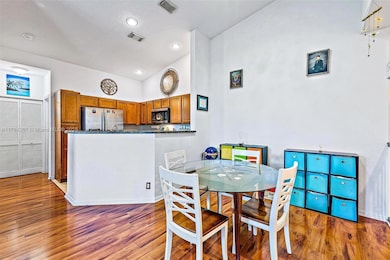 3229 Laurel Ridge Cir, Riviera Beach, FL 33404 - photo 6