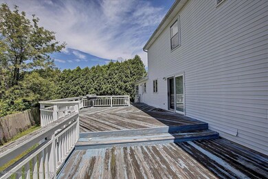 25-Deck View
