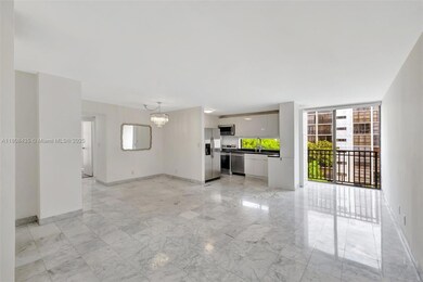 16919 N Bay Rd unit 521, Sunny Isles Beach, FL 33160 - photo 3