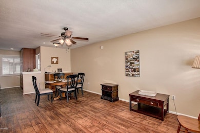 11134 W Emerald Dr, Sun City, AZ 85351 - photo 5