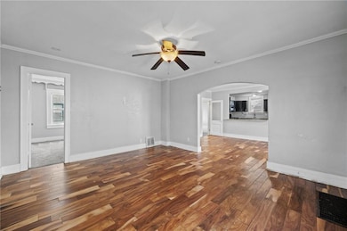 1608 48th St, Des Moines, IA 50310 - photo 4