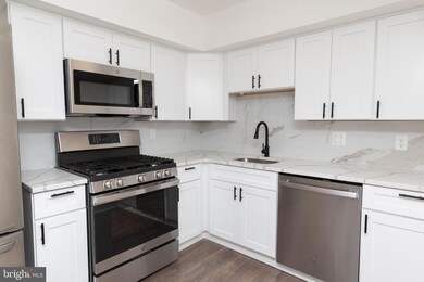 201 M Hampton Crossing Condiminiums, Southampton, PA 18966 - photo 5