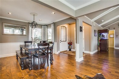 ENGINEERED HARDWOODS~FORMAL DINING~