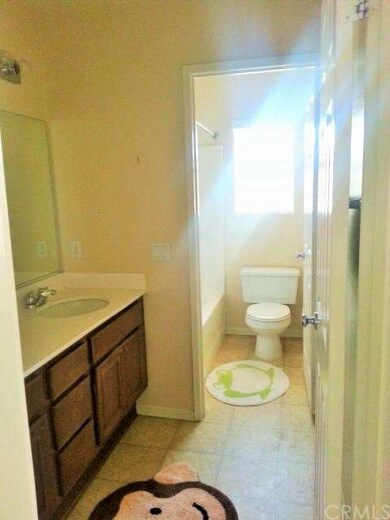 Upstairs full bathroom