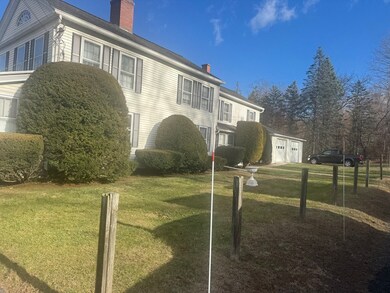 340 Pendleton Ave, Chicopee, MA 01020 - photo 4