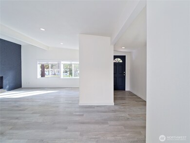 14808 SE Allen Rd, Bellevue, WA 98006 - photo 6