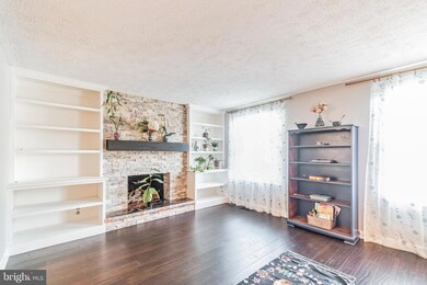 4203 Avon Dr, Dumfries, VA 22025 - photo 5