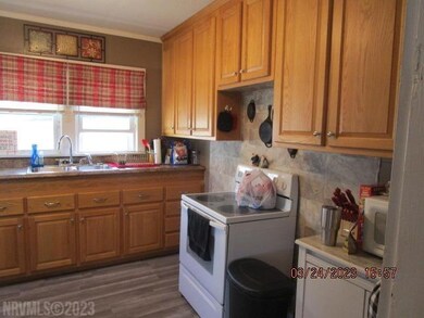 155 Oak Ln, Pulaski, VA 24301 - photo 7