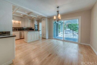 Kitchen Dining Area
